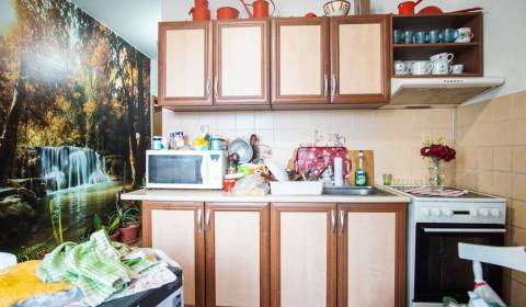 Eladó 2 szobás lakás, 2 szobás lakás, Nové Zámky, Szlovákia