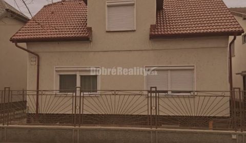 Eladó Családi ház, Családi ház, Považská, Nové Zámky, Szlovákia