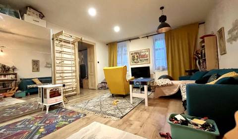 Eladó Családi ház, Családi ház, Komárno, Szlovákia