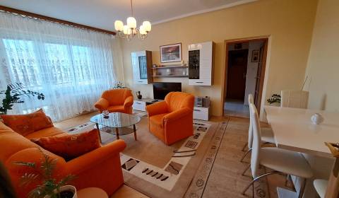 Kiadó 2 szobás lakás, 2 szobás lakás, Jadrová, Bratislava - Ružinov, S