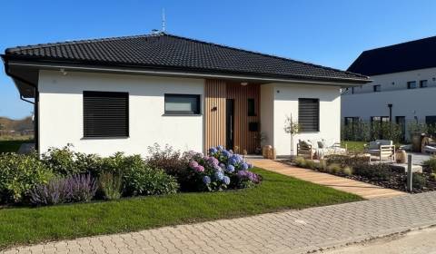 Eladó Családi ház, Családi ház, M.R. Štefánika, Hlohovec, Szlovákia