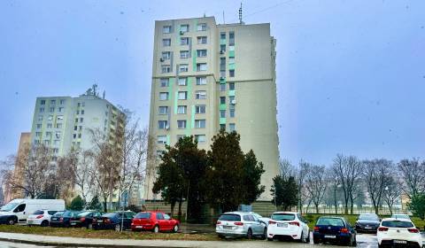 Eladó 2 szobás lakás, 2 szobás lakás, S.H.Vajanského, Nové Zámky, Szlo