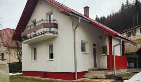 Eladó Családi ház, Családi ház, Bytča, Szlovákia