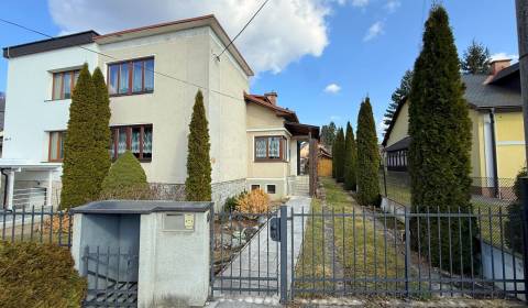Eladó Családi ház, Családi ház, Žilina, Szlovákia