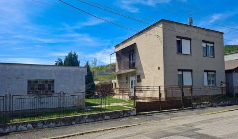 Eladó Családi ház, Családi ház, Lučenec, Szlovákia