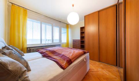 Eladó 3 szobás lakás, 3 szobás lakás, Štúrova, Nitra, Szlovákia