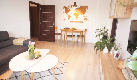 Kiadó 3 szobás lakás, 3 szobás lakás, Kozmonautická, Bratislava - Ruži