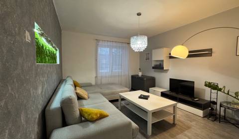 Eladó 2 szobás lakás, 2 szobás lakás, Parkové nábrežie, Nitra, Szlovák