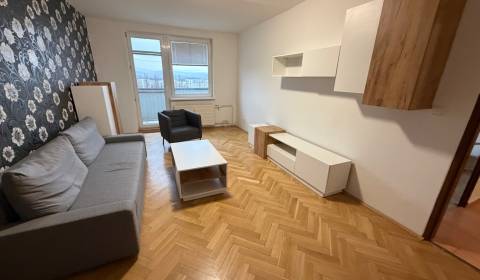 Eladó 2 szobás lakás, 2 szobás lakás, Krušovská, Topoľčany, Szlovákia