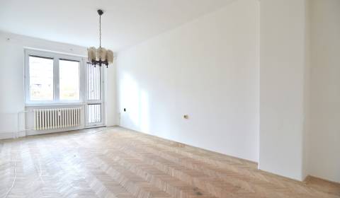 Eladó 2 szobás lakás, 2 szobás lakás, Sečovská, Bratislava - Ružinov, 