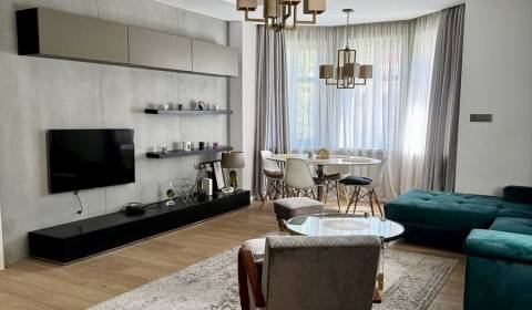 Kiadó 2 szobás lakás, 2 szobás lakás, Palisády, Bratislava - Staré Mes