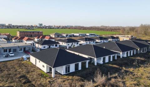 Eladó Családi ház, Családi ház, Jabloňová, Šaľa, Szlovákia