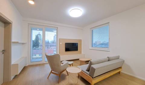 Kiadó 2 szobás lakás, 2 szobás lakás, Poprad, Szlovákia