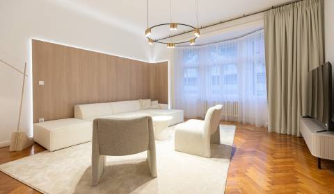 Kiadó 3 szobás lakás, 3 szobás lakás, Laurinská, Bratislava - Staré Me