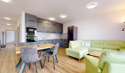 Kiadó 3 szobás lakás, 3 szobás lakás, Odevná, Trenčín, Szlovákia