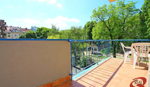 Eladó 3 szobás lakás, 3 szobás lakás, Palisády, Bratislava - Staré Mes