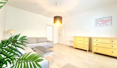 Eladó 3 szobás lakás, 3 szobás lakás, Tylova, Bratislava - Ružinov, Sz