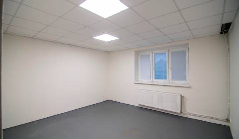 Kiadó Családi ház, Családi ház, Senec, Szlovákia