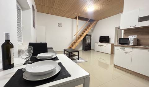 Eladó 2 szobás lakás, 2 szobás lakás, Vajnorská, Bratislava - Nové Mes