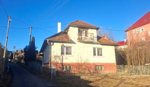 Eladó Családi ház, Családi ház, Liptovský Mikuláš, Szlovákia