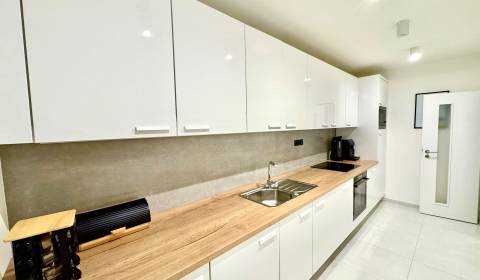 Kiadó 3 szobás lakás, 3 szobás lakás, Jašíkova, Bratislava - Ružinov, 