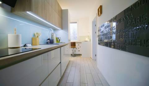 Kiadó 3 szobás lakás, 3 szobás lakás, Nám Ľudovíta Fullu, Žilina, Szlo