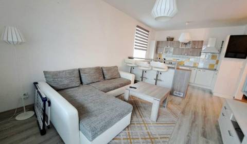 Kiadó 2 szobás lakás, 2 szobás lakás, Poprad, Szlovákia