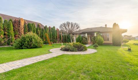 Eladó Családi ház, Családi ház, Obec Amadeho Kračany, Dunajská Streda,