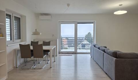 Kiadó 3 szobás lakás, 3 szobás lakás, Hornozoborská, Nitra, Szlovákia