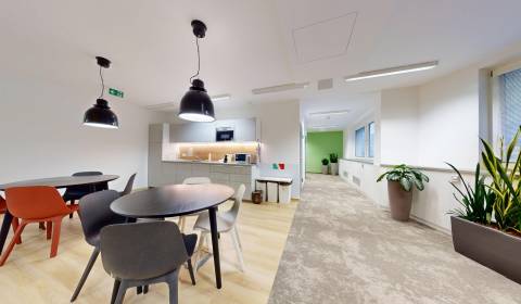 Kiadó Irodahelység, Irodahelység, Plynárenská, Bratislava - Ružinov, S