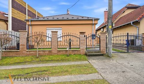 Eladó Családi ház, Családi ház, Dunajská Streda, Szlovákia