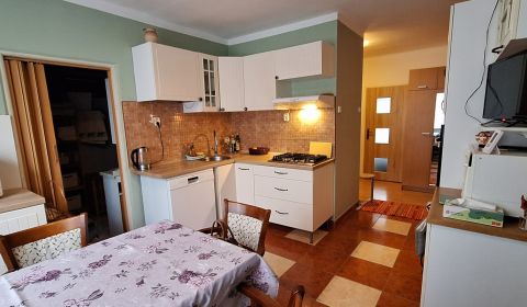 Eladó 3 szobás lakás, 3 szobás lakás, Komárno, Szlovákia