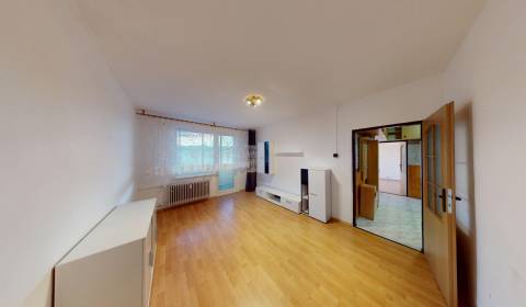 Eladó 3 szobás lakás, 3 szobás lakás, Trieda 1. mája, Spišská Nová Ves