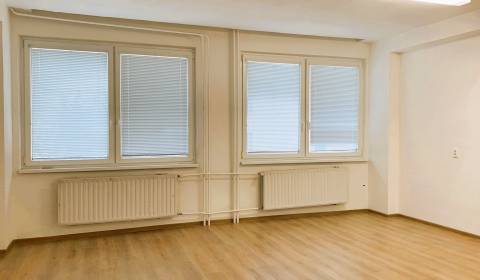 Kiadó Irodahelység, Irodahelység, Garbiarska, Košice - Staré Mesto, Sz