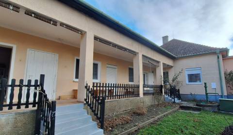 Eladó Családi ház, Családi ház, Komárno, Szlovákia