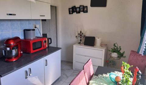 Eladó 2 szobás lakás, 2 szobás lakás, Žiar nad Hronom, Szlovákia