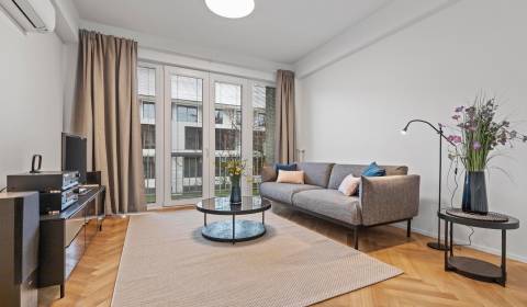 Kiadó 2 szobás lakás, 2 szobás lakás, Hlavatého, Bratislava - Staré Me