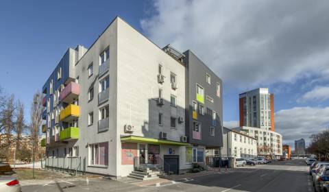 Eladó 2 szobás lakás, 2 szobás lakás, Údernícka, Bratislava - Petržalk