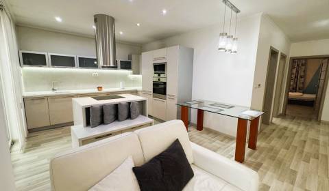 Eladó Családi ház, Családi ház, Varichovská, Trebišov, Szlovákia