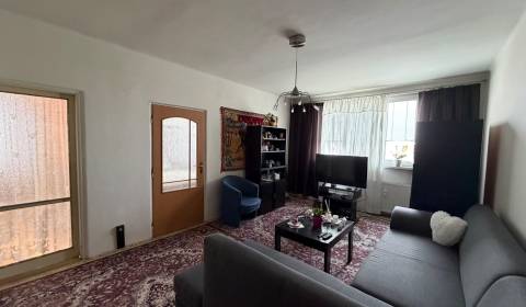 Eladó 3 szobás lakás, 3 szobás lakás, Nové Zámky, Nové Zámky, Szlováki