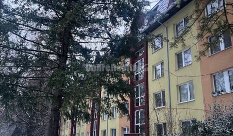 Eladó 2 szobás lakás, 2 szobás lakás, Piešťany, Szlovákia