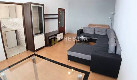 Eladó 3 szobás lakás, 3 szobás lakás, Senica, Szlovákia