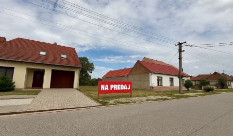 Eladó Építési telek, Építési telek, Košolná, Trnava, Szlovákia
