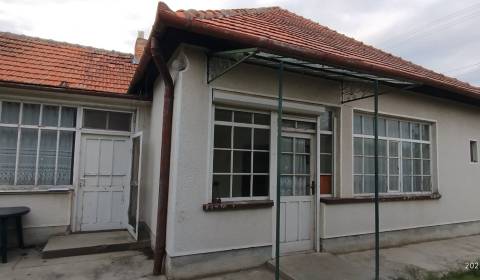 Eladó Családi ház, Családi ház, Komárno, Szlovákia