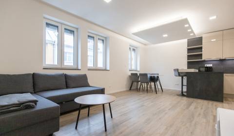 Kiadó 2 szobás lakás, 2 szobás lakás, Moskovská, Bratislava - Ružinov,