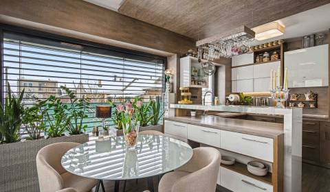 Eladó Családi ház, Családi ház, Podhájska, Senec, Szlovákia