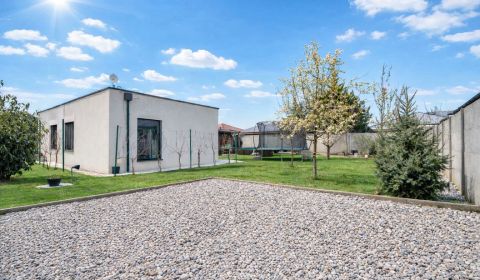 Eladó Családi ház, Családi ház, Trnava, Szlovákia