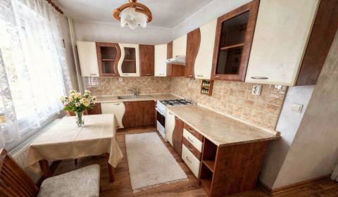 Eladó 2 szobás lakás, 2 szobás lakás, Družby, Banská Bystrica, Szlovák