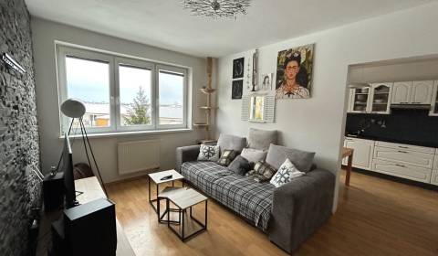 Eladó 2 szobás lakás, 2 szobás lakás, Senec, Szlovákia