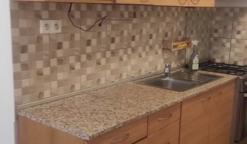 Kiadó 1 szobás lakás, 1 szobás lakás, Moyzesova, Pezinok, Szlovákia